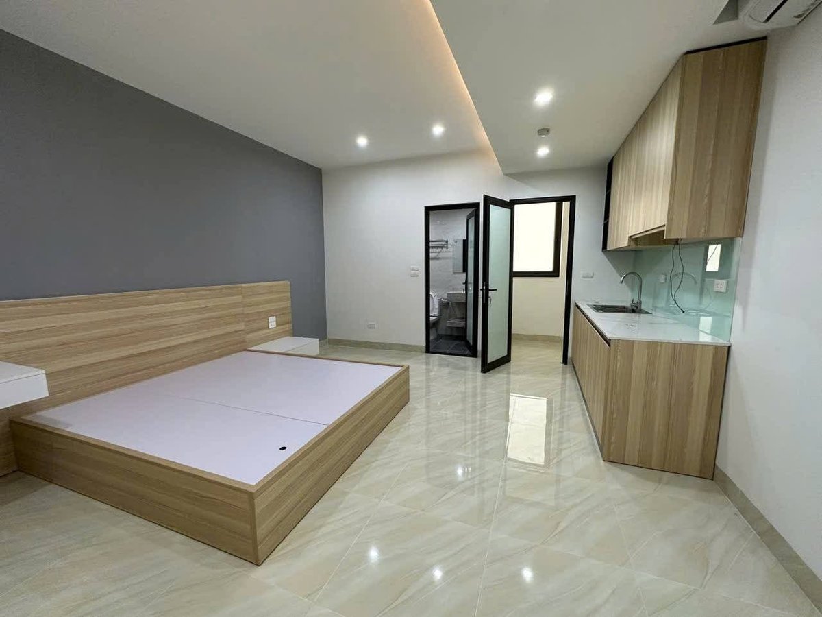 Gấp! Bán CHDV 120m2 - 9 tầng - thang máy - 20p khép kín - Quan Nhân, dòng tiền đỉnh 2 tỷ/năm, giá