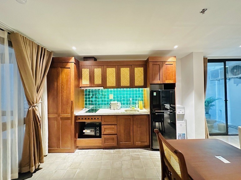 Cho thuê Căn hộ chung cư đường Tô Ngọc Vân, Phường Quảng An, Diện tích 50m², Giá 14.3 Triệu 8