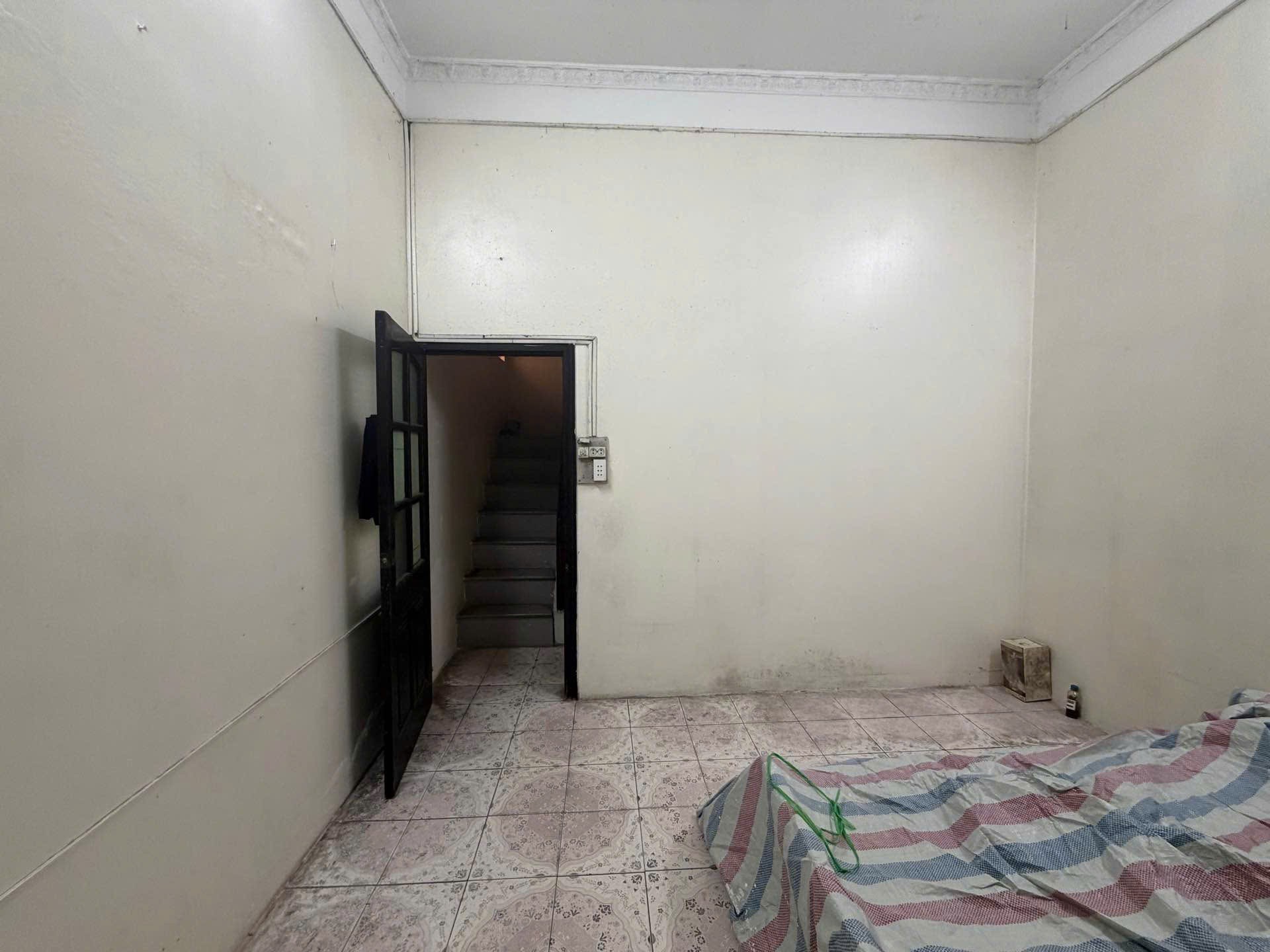 Cần bán Nhà mặt tiền đường Vĩnh Tuy, Phường Vĩnh Tuy, Diện tích 35m², Giá 8.25 Tỷ