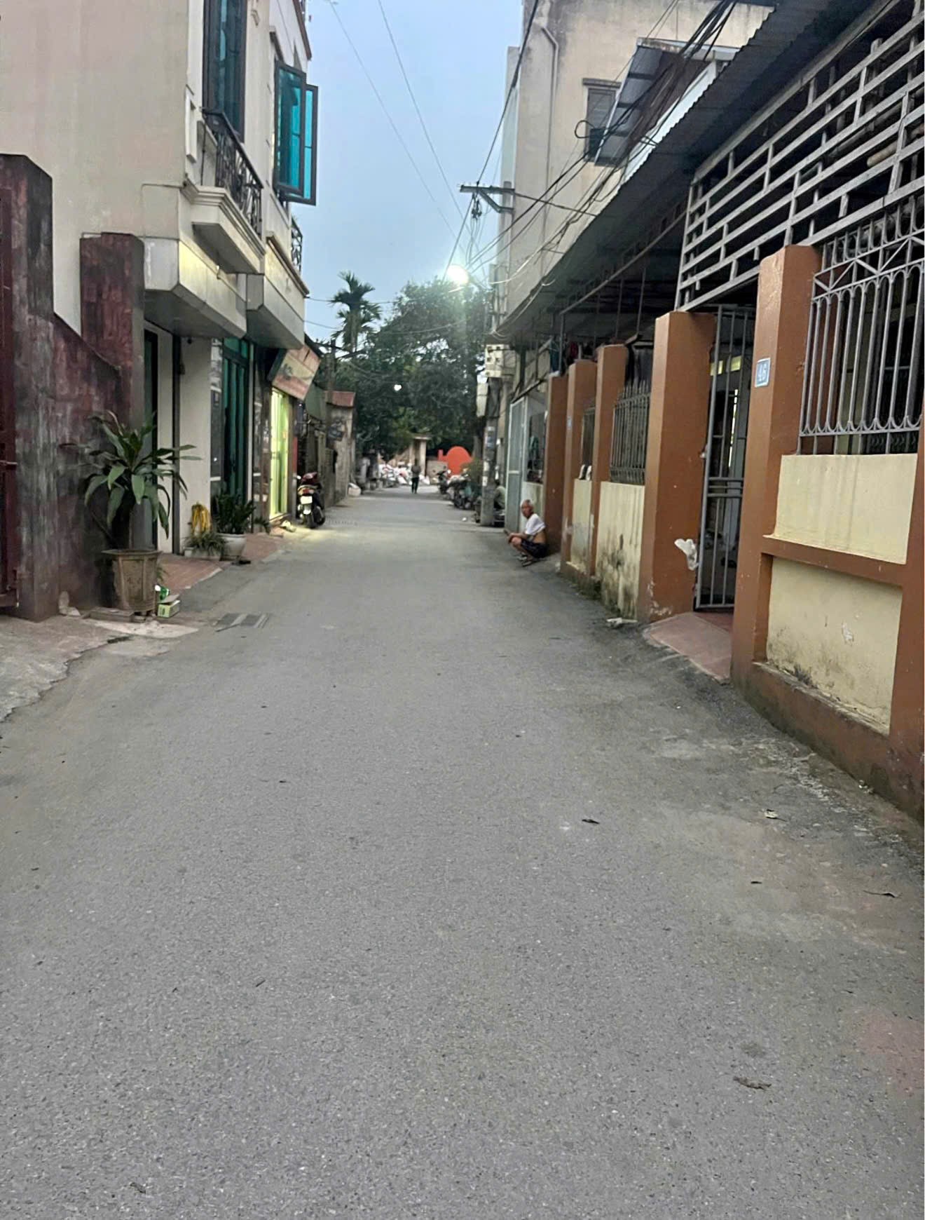 BÁN ĐẤT 40M PHÚC LỢI, NGÕ Ô TÔ, LÔ GÓC 2  MẶT THOÁNG. HÀNG HIẾM 2