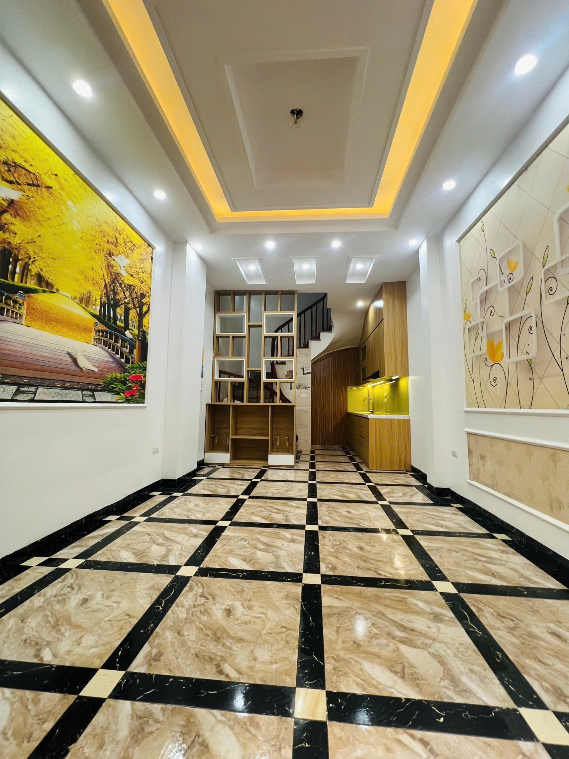 BÁN GẤP NHÀ 5 TẦNG PHÚC LỢI, FULL NỘI THẤT, NGÕ THÔNG, Ô TÔ ĐỖ CỬA- GIẢM CHÀO 200TR CÒN 5.95TR