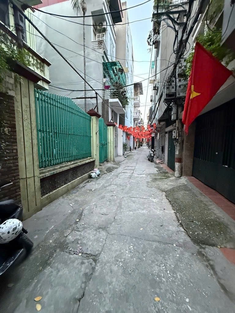 Cần bán Nhà mặt tiền đường Hoàng Mai, Phường Hoàng Văn Thụ, Diện tích 56m², Giá 18.2 Tỷ