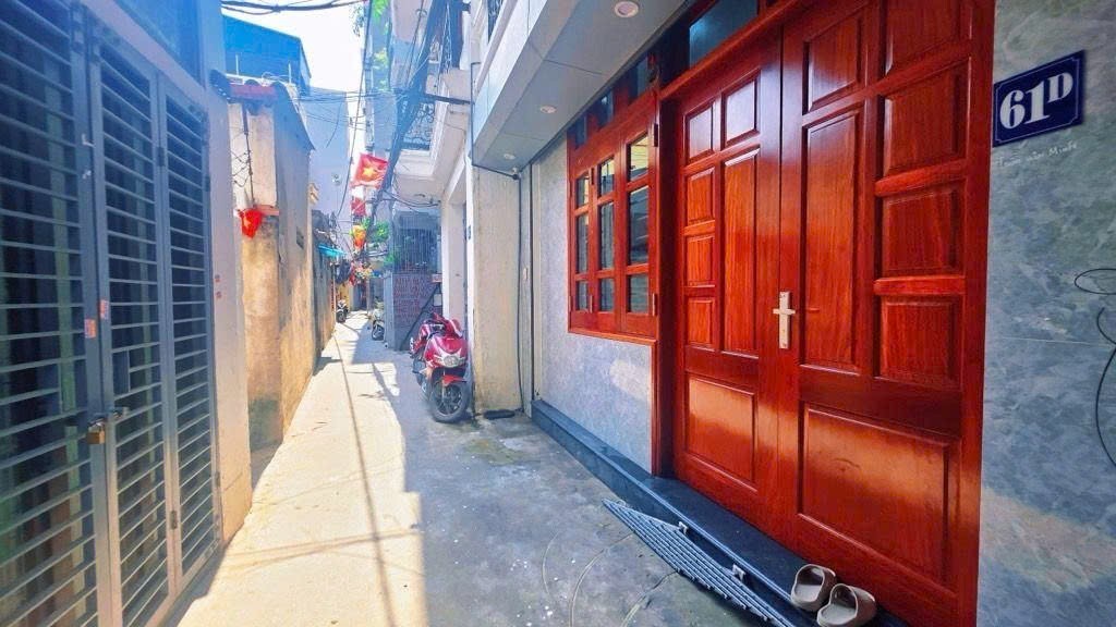 Cần bán Nhà mặt tiền đường Tam Trinh, Phường Vĩnh Tuy, Diện tích 34m², Giá 8.35 Tỷ