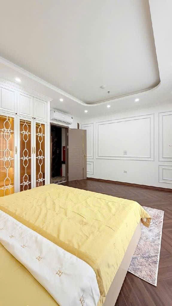 Cần bán Nhà mặt tiền đường Đại La, Phường Đồng Tâm, Diện tích 40m², Giá 28.6 Tỷ