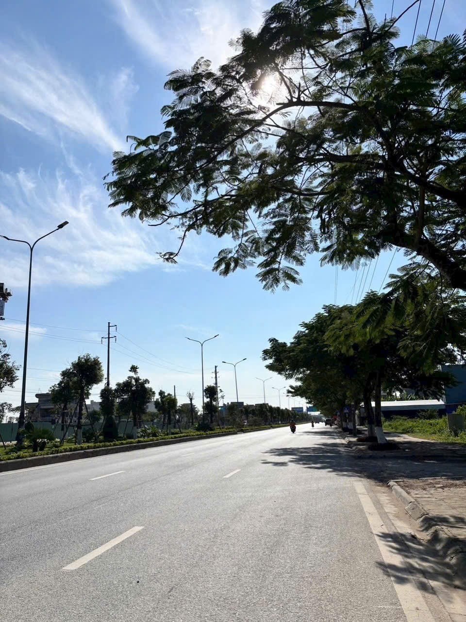 MẶT ĐƯỜNG 353 PHẠM VĂN ĐỒNG - VỊ TRÍ ĐẮC ĐỊA TẠI DƯƠNG KINH 3