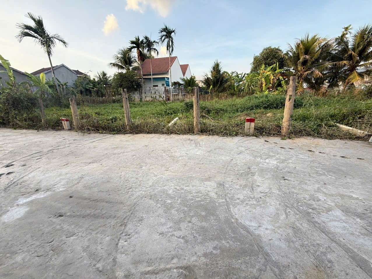 Bán đất Diên Phú full thổ giá rẻ ngay sát ngã 3 Hương Lộ 45 giao với đường Bạch Qua 1