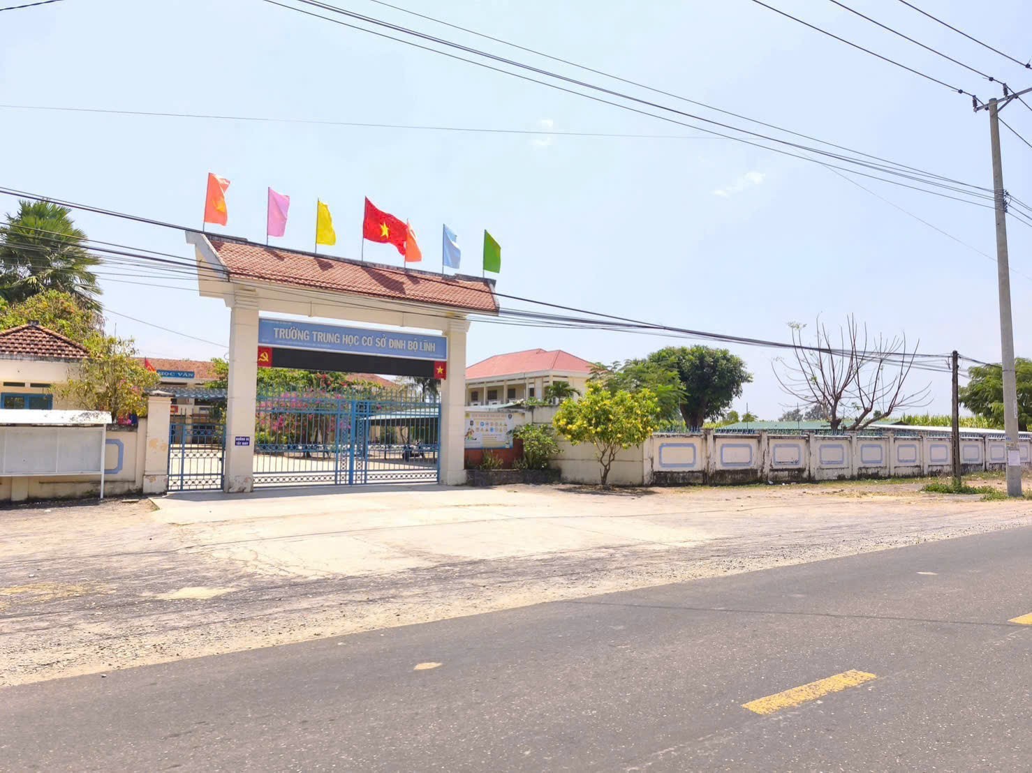 Bán đất mặt tiền Tỉnh Lộ 8 - Diên Lâm giá rẻ gần trường Đinh Bộ Lĩnh 9