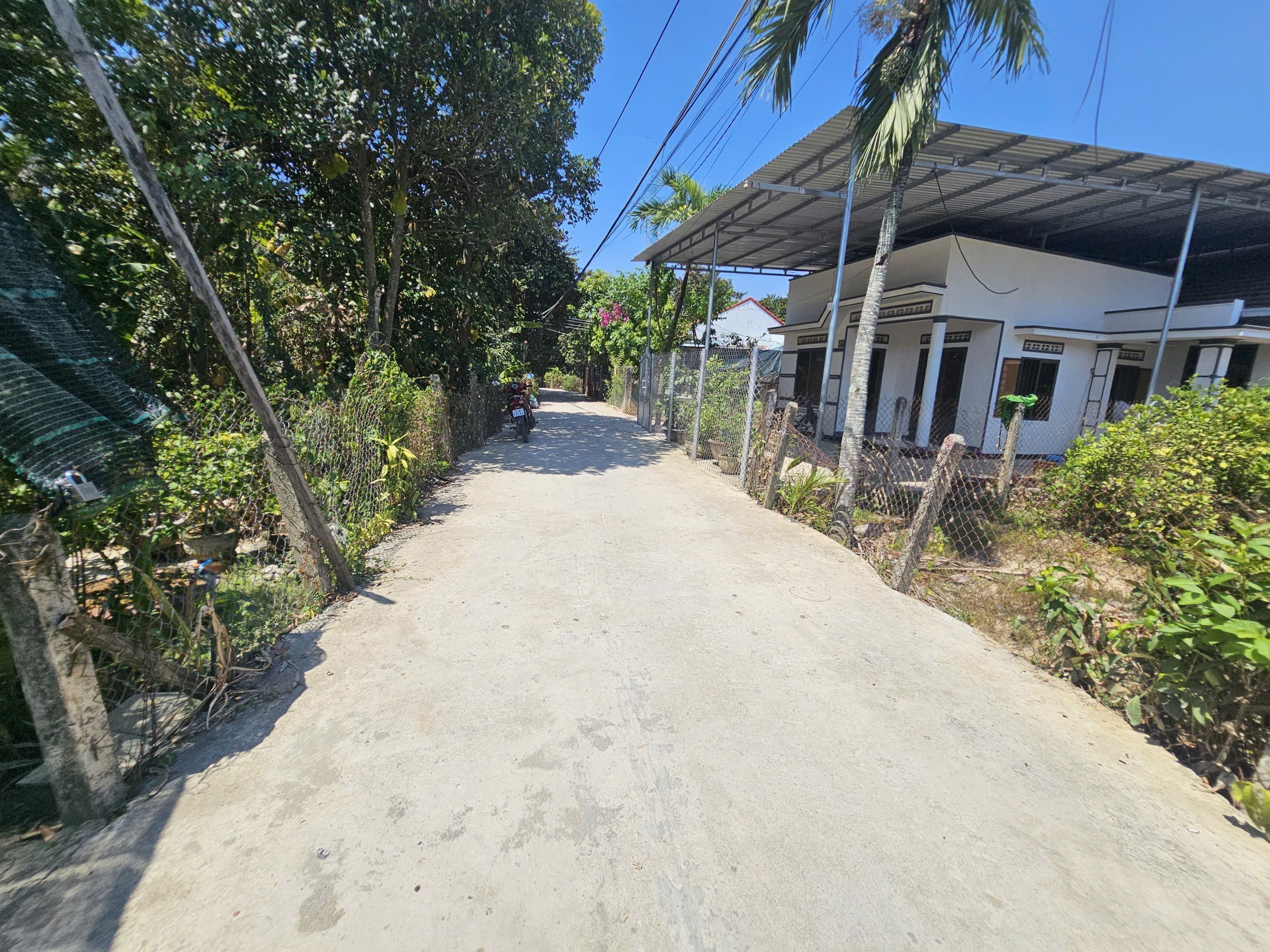 Bán đất Diên Lạc mặt đường Tổ 2A cách Tỉnh Lộ 2 chỉ 50m 2