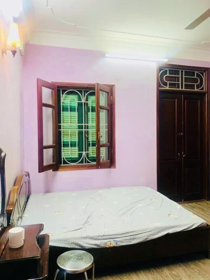 Cho thuê nhà riêng ngõ 304 Hồ Tùng Mậu, Bắc Từ Liêm 50M x 4T(5 ngủ) FULL ĐỒ giá 15 triệu 5