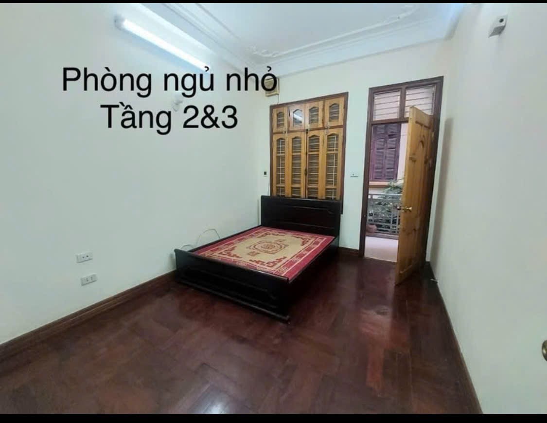 Cho thuê nhà Ô TÔ ĐỖ CỬA Vương Thừa Vũ, Thanh Xuân 60M X 4T (4 ngủ) giá 18 triệu 5