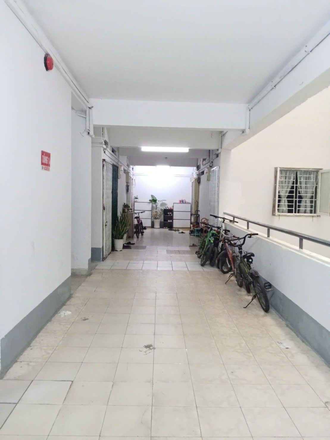 CHUNG CƯ HIỆP BÌNH CHÁNH - LẦU 1 HIẾM THẤY - TIỆN DI CHUYỂN VÀ THOÁT HIỂM - ĐƯỜNG SỐ 23 KHU BÊN SÔN 5