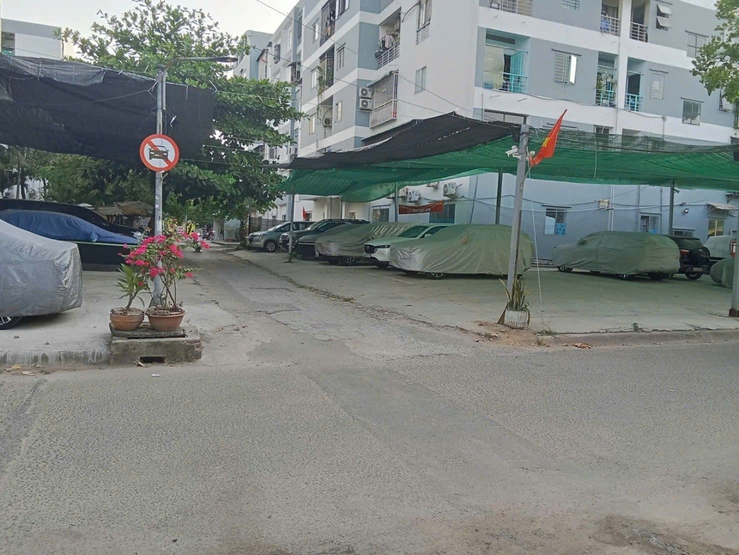 CHUNG CƯ HIỆP BÌNH CHÁNH - LẦU 1 HIẾM THẤY - TIỆN DI CHUYỂN VÀ THOÁT HIỂM - ĐƯỜNG SỐ 23 KHU BÊN SÔN 6