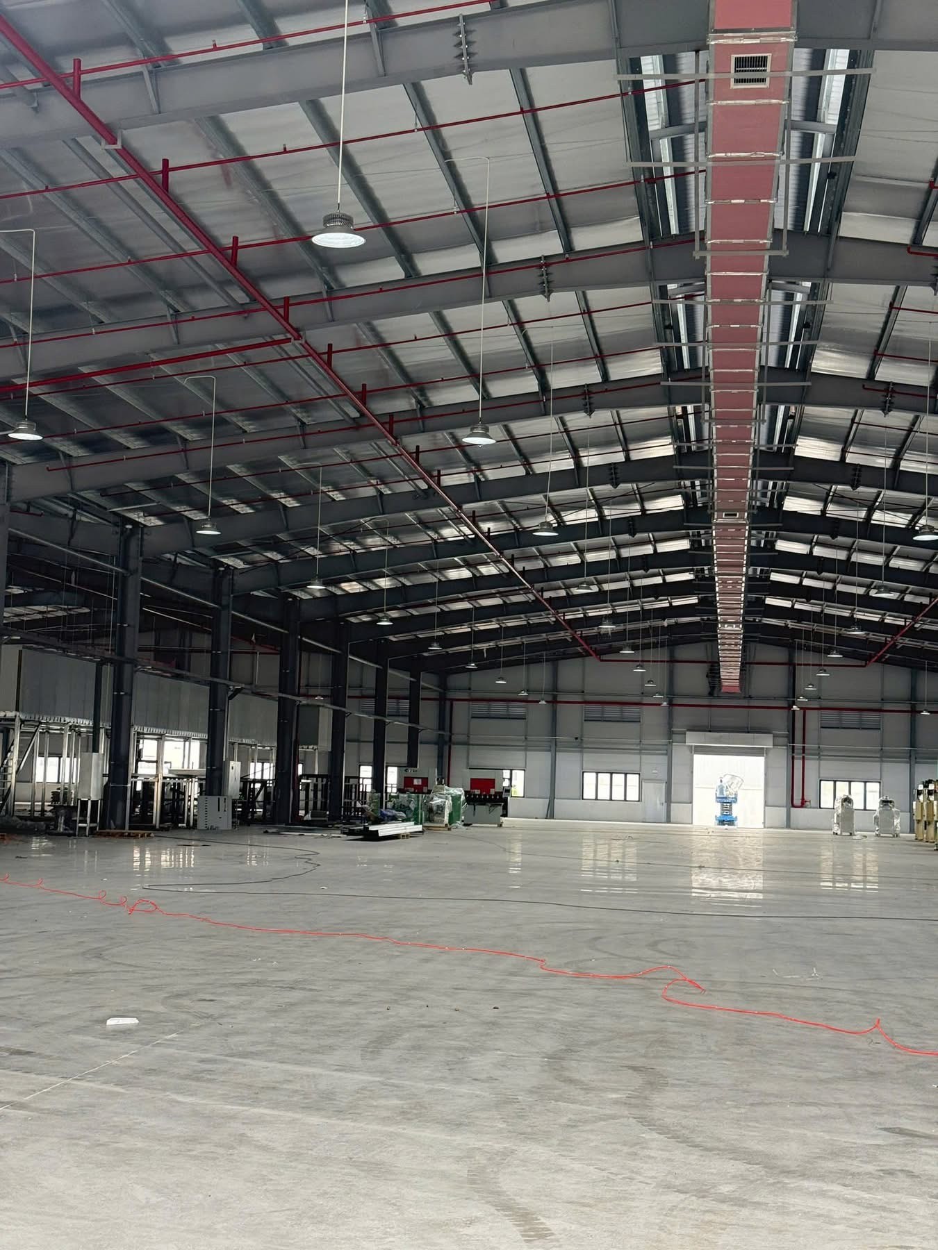 Cho thuê Kho - Nhà xưởng đường Quốc lộ 1A, Chọn, Diện tích 5400m², Giá Thương lượng 2