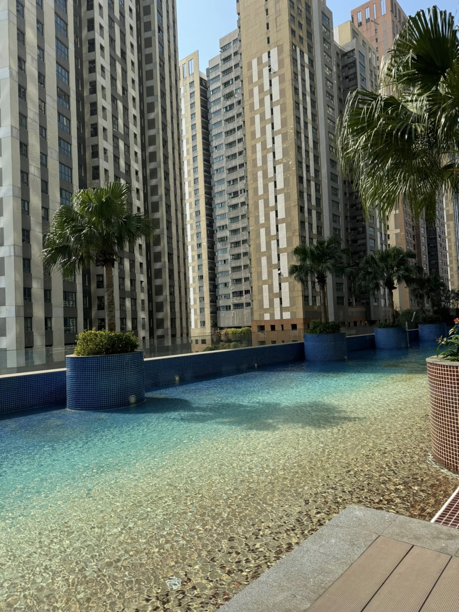 Chuyển nhượng căn hộ 2PN tại Seasons Avenue, gia' 6ty6 6