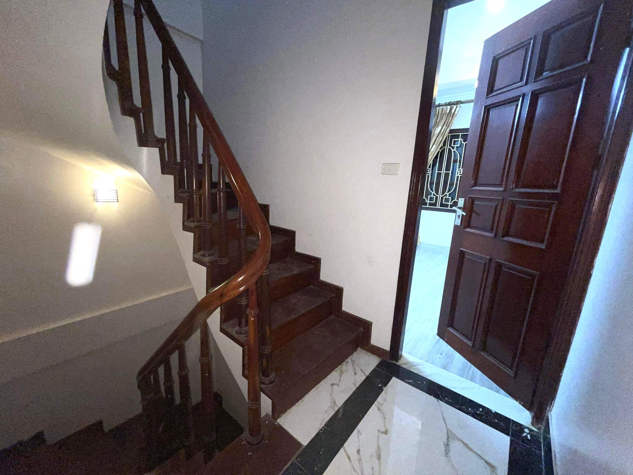 Nhà tôi cho thuê nhà, 142m2- 8T, Đào Duy Từ, Mã Mây, Hàng Bạc -70 tr 3