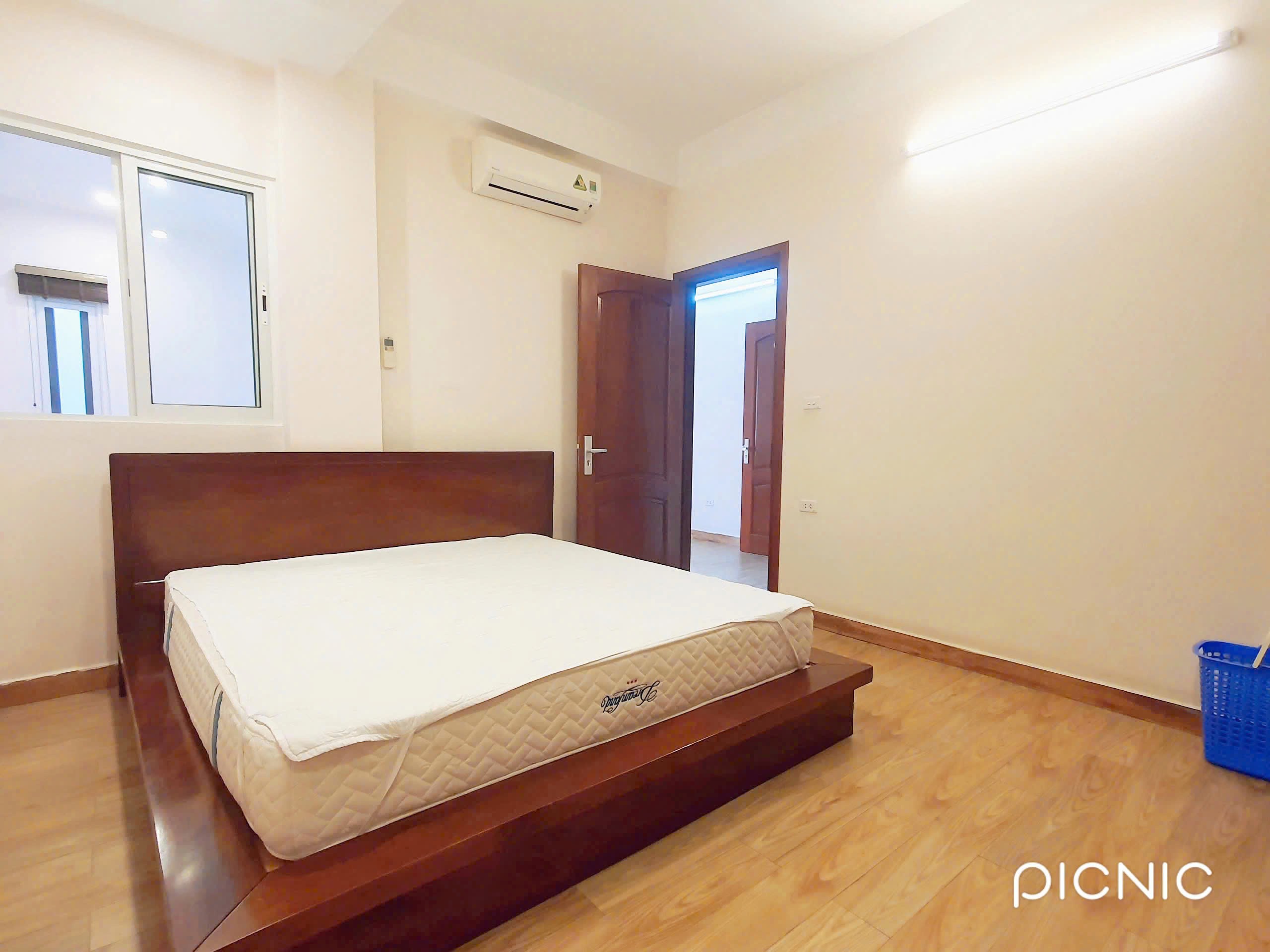 Chính chủ cho thuê Căn hộ dịch vụ giá rẻ 1N, 1K tại Ngõ 189 Hoàng Hoa Thám, Ba Đình. Chỉ 10tr 17