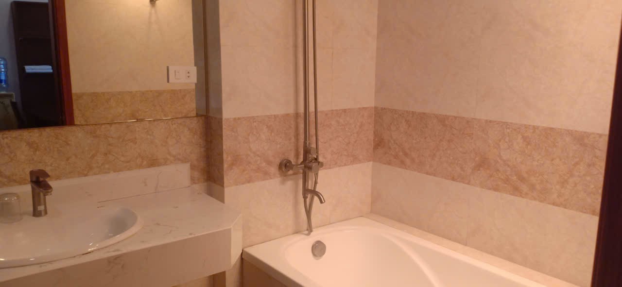 Cho thuê Căn hộ chung cư đường Phan Kế Bính, Phường Cống Vị, Diện tích 50m², Giá 12 Triệu 3