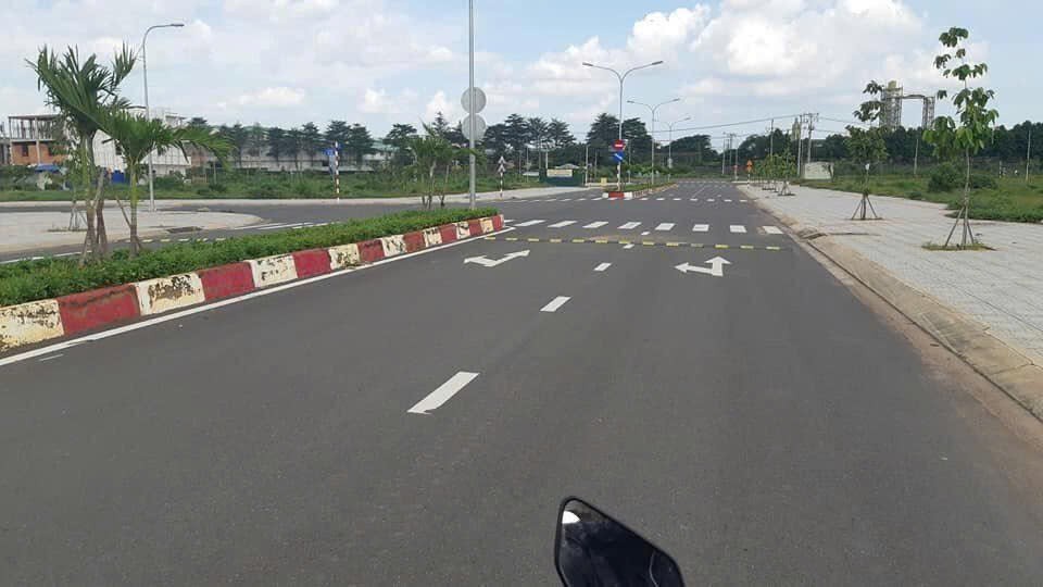 ĐẤT KHU TRUNG TÂM KINH DOANH!!! SỔ SẴN_DÂN CƯ ĐÔNG ĐÚC_TRỪ NGAY 200TR!!! 2