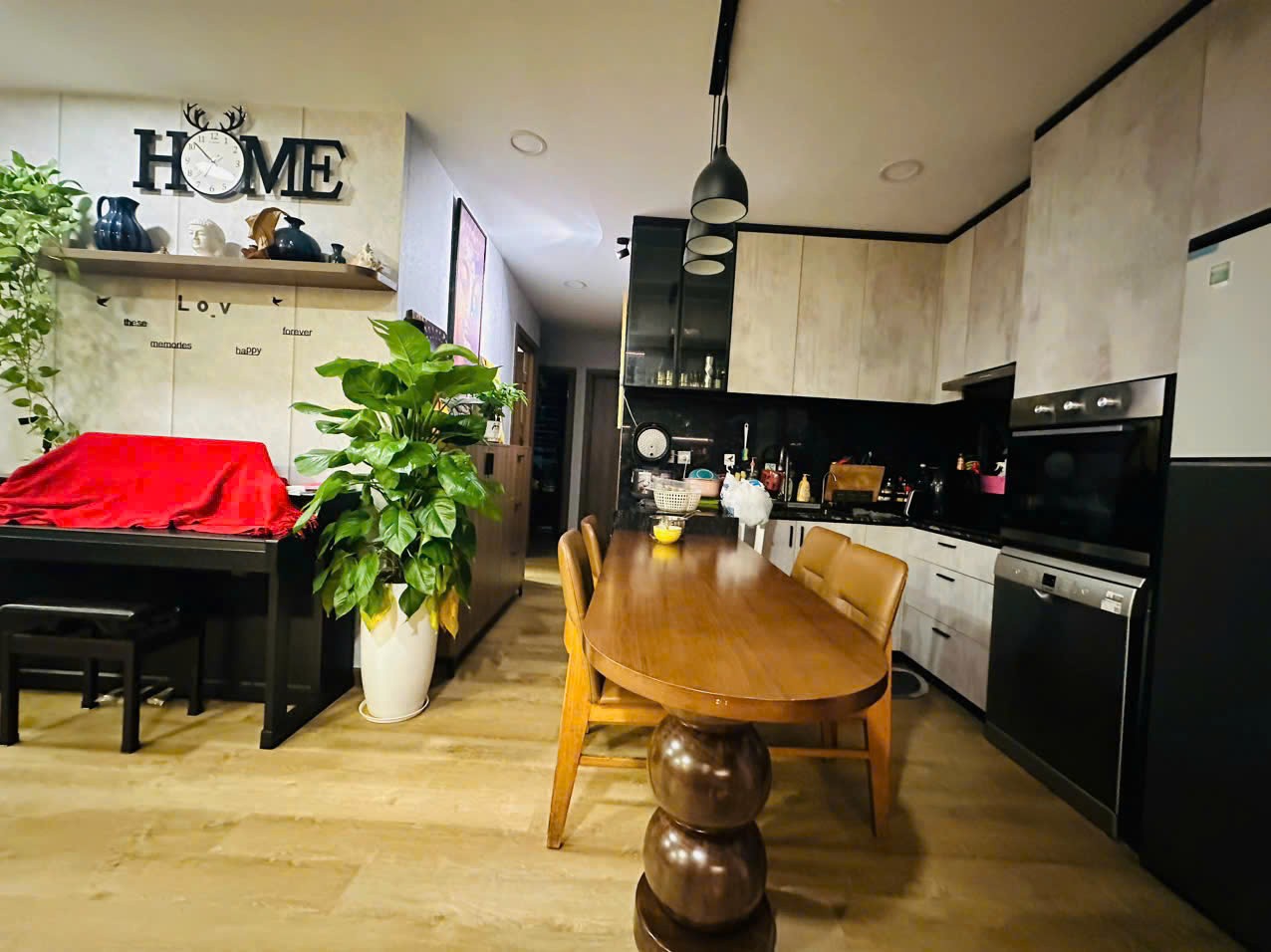 Căn 3PN De Capella Quận 2 diện tích 95m² giá 9.3 tỷ khá tốt hiện tại khu An Khánh 2