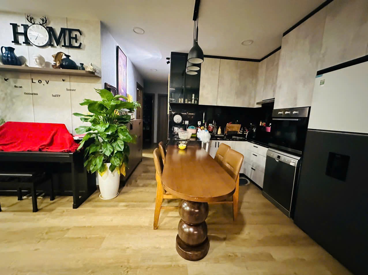 Căn 3PN De Capella Quận 2 diện tích 95m² giá 9.3 tỷ khá tốt hiện tại khu An Khánh 4