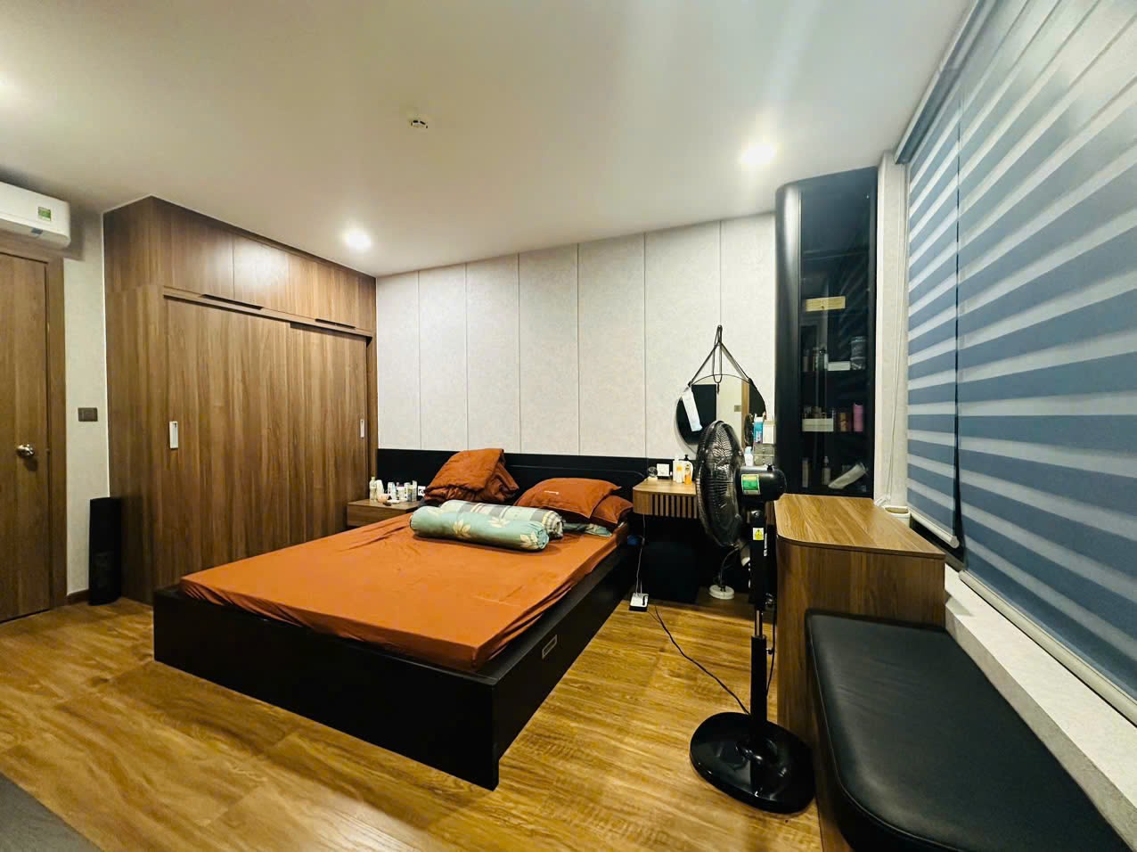 Căn 3PN De Capella Quận 2 diện tích 95m² giá 9.3 tỷ khá tốt hiện tại khu An Khánh 5