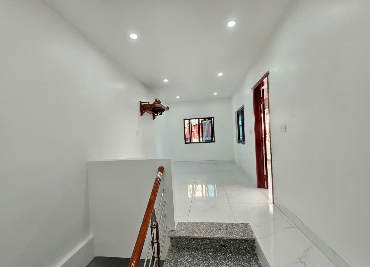 BÁN NHÀ THẠCH BÀN – LONG BIÊN  5 TẦNG – FULL NỘI THẤT – GIÁ TỐT 2