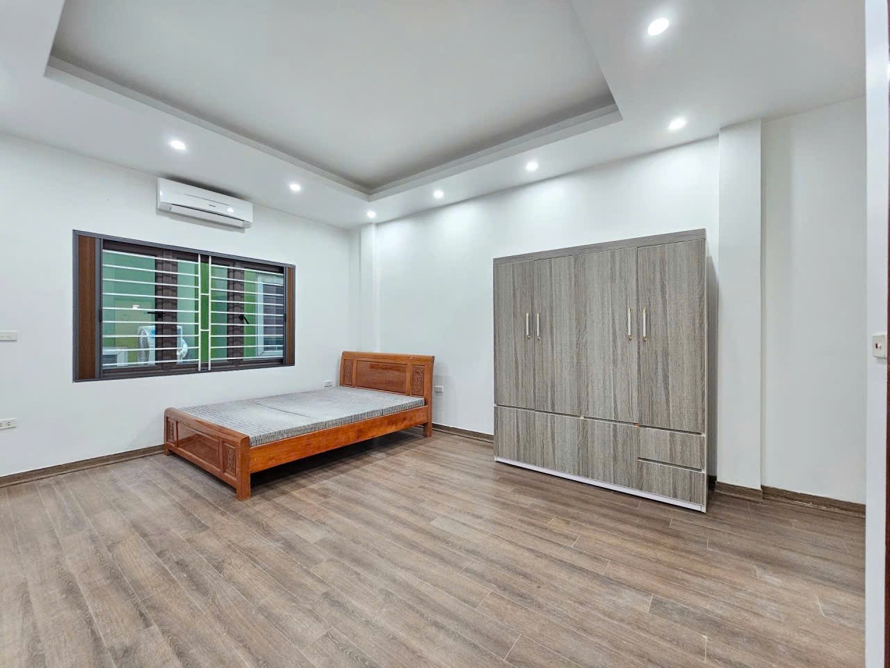 BÁN NHÀ THẠCH BÀN – LONG BIÊN  5 TẦNG – FULL NỘI THẤT – GIÁ TỐT 4