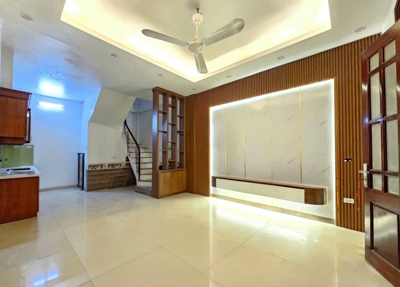 BÁN NHÀ THẠCH BÀN – LONG BIÊN  5 TẦNG – FULL NỘI THẤT – GIÁ TỐT 5