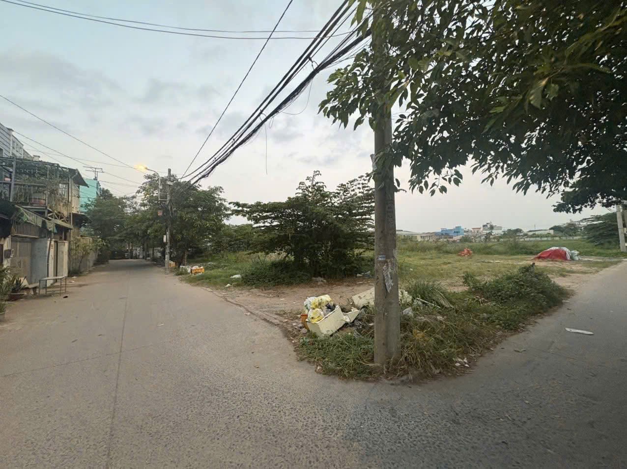ĐẤT 3 MẶT TIỀN 1.300M² – KDC HOÀNG HẢI HÓC MÔN – GIÁ 17 TỶ 2