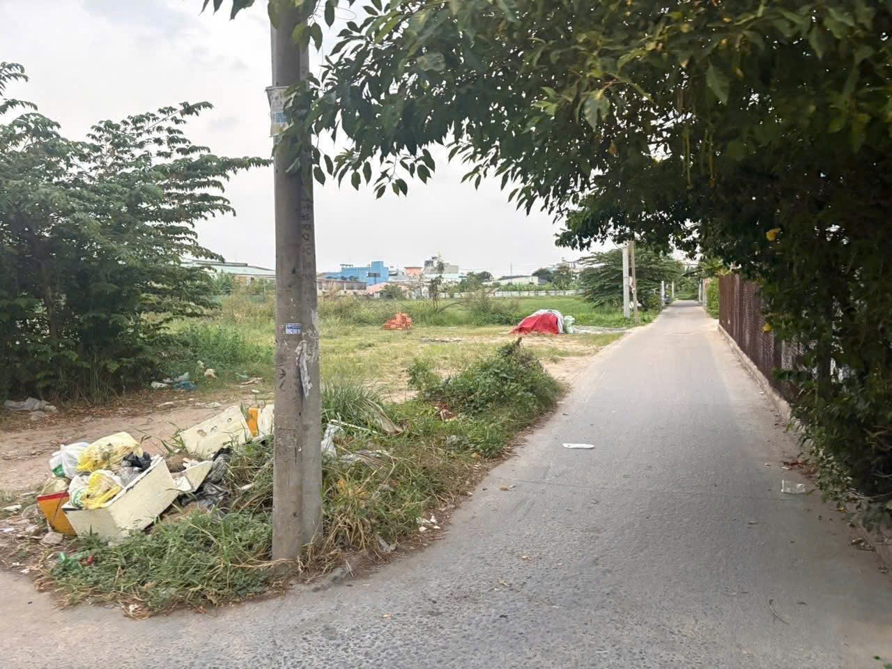 ĐẤT 3 MẶT TIỀN 1.300M² – KDC HOÀNG HẢI HÓC MÔN – GIÁ 17 TỶ 4