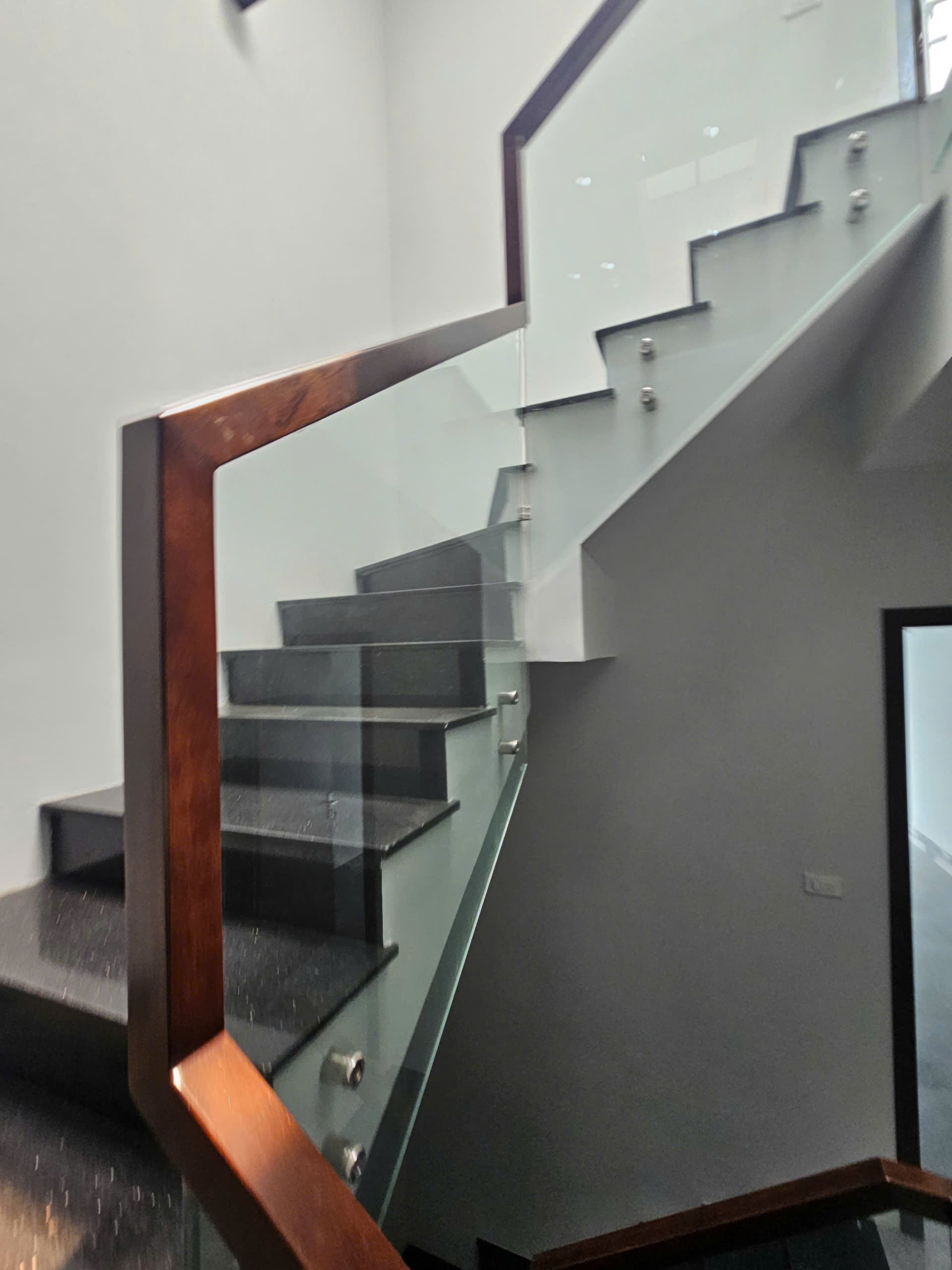 Nhà tôi cho thuê nhà, Lê Trọng Tấn, Hoàng Văn Thái,, 342m2x 4T -58 tr 3