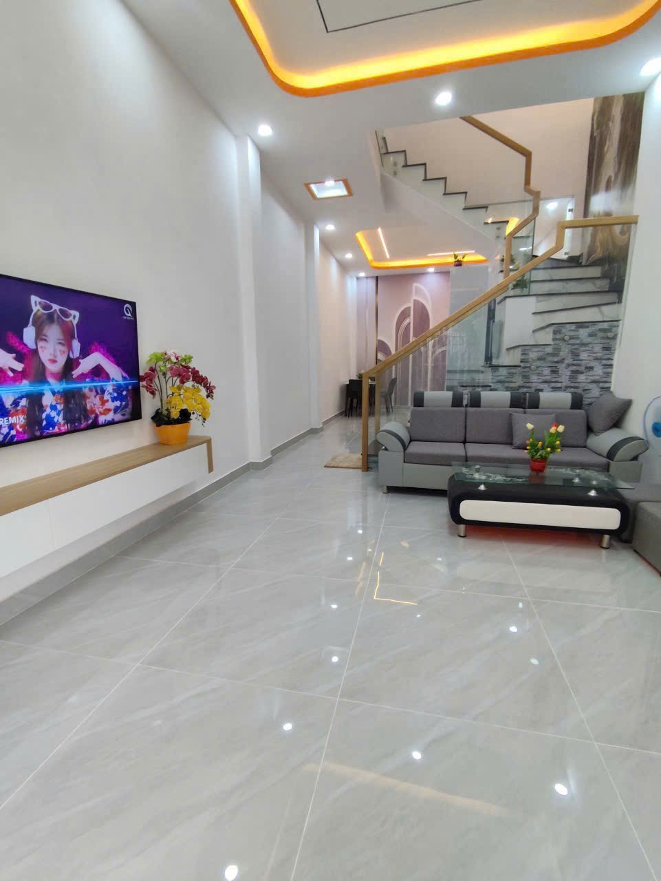 Bán nhà KDC Cát Tường Phú Sinh, Mỹ Hạnh Bắc dt 48m2 , 1 lầu ,2pn, 2wc hướng nam giá 1,79 tỷ