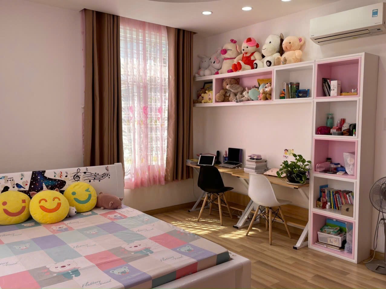Cần bán Biệt thự Phường Phước Long B, Quận 9, Diện tích 200m², Giá 35 Triệu/tháng 2