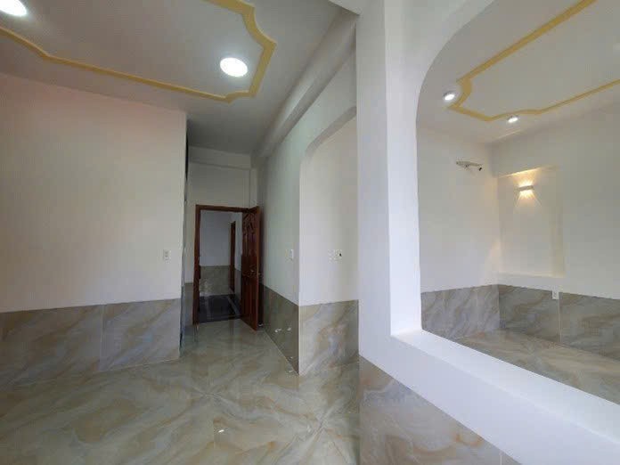 Cho thuê Biệt thự Phường Thạnh Mỹ Lợi, Quận 2, Diện tích 200m², Giá 45 Triệu/tháng 12