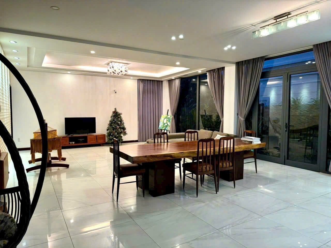 Cho thuê Biệt thự Quận 7, Hồ Chí Minh, Diện tích 450m², Giá 60 Triệu/tháng 9