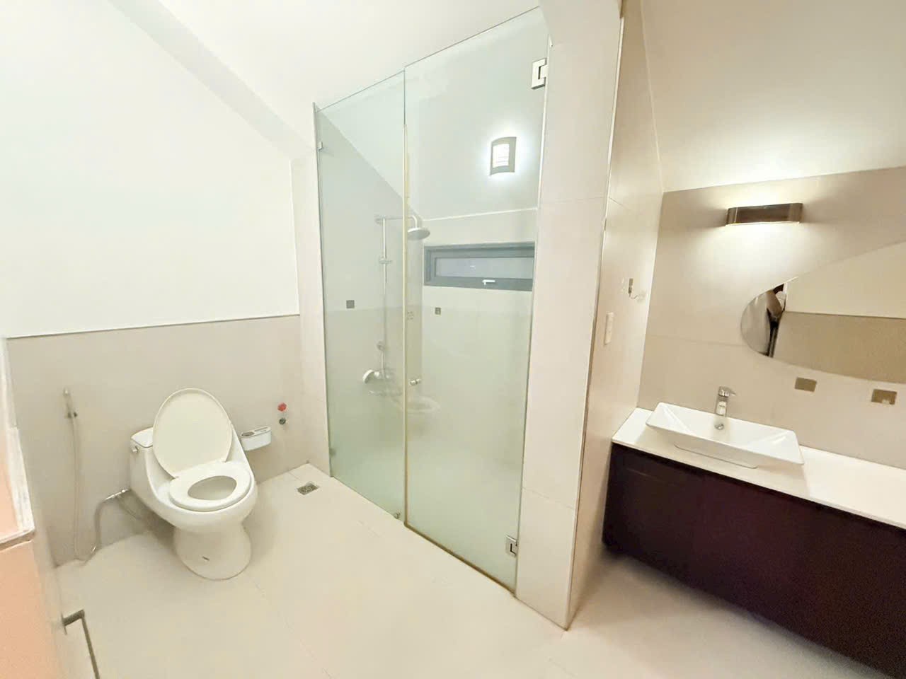 Cho thuê Biệt thự Quận 7, Hồ Chí Minh, Diện tích 450m², Giá 60 Triệu/tháng 11