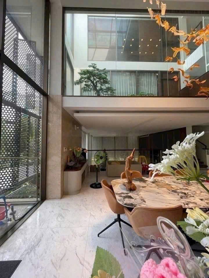 Cần bán Biệt thự Tân Bình, Hồ Chí Minh, Diện tích 343m², Giá 45 Tỷ 12