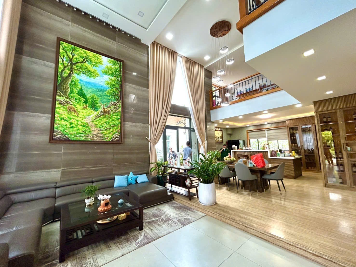 Cần bán Biệt thự Phường Phú Hữu, Quận 9, Diện tích 341m², Giá Thương lượng 8