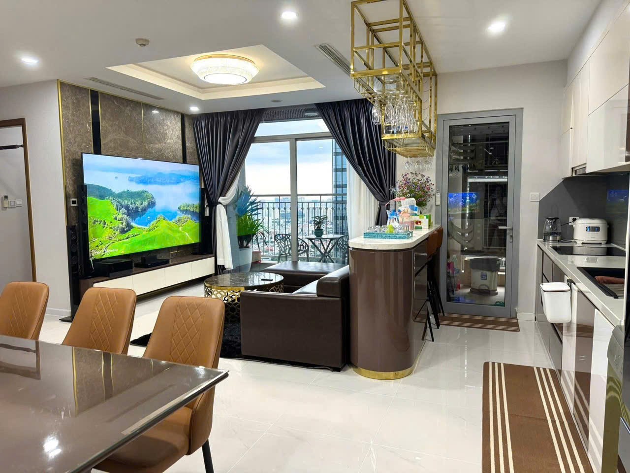 Cho thuê Căn hộ chung cư Bình Thạnh, Hồ Chí Minh, Diện tích 150m², Giá 80 Triệu/tháng 2