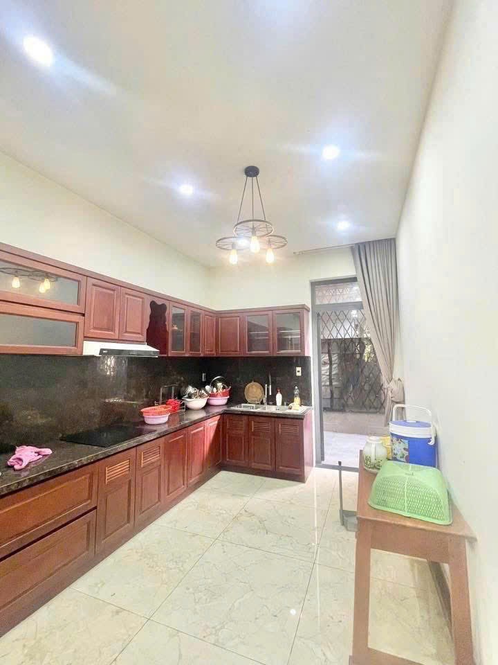 Cho thuê Biệt thự Thủ Đức, Hồ Chí Minh, Diện tích 149m², Giá 18 Triệu/tháng 6
