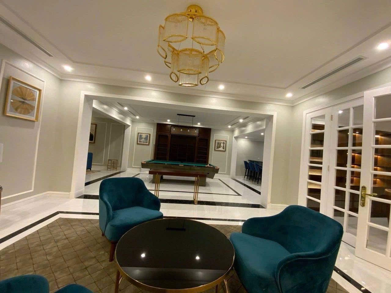 Cho thuê Biệt thự Phường Bến Nghé, Quận 1, Diện tích 225m², Giá Thương lượng 19