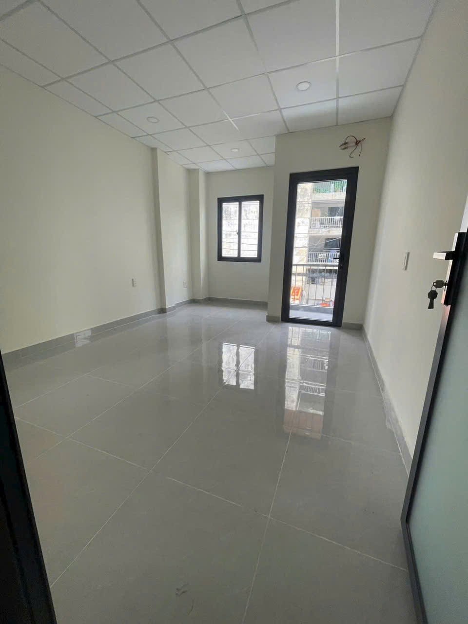 Cho thuê Nhà mặt tiền Quận 9, Hồ Chí Minh, Diện tích 110m², Giá 15 Triệu/tháng