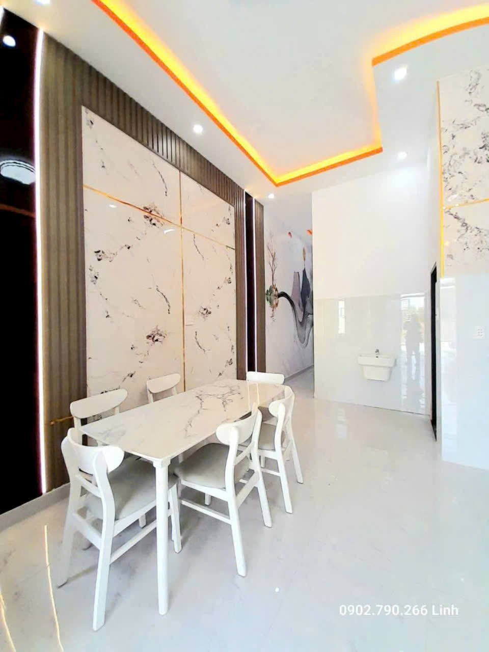 Bán 2 nhà cấp 4 mới xây đường oto beton xã Long Khê dt 150m2 3pn,4wc ,hoàn công giá 1,98 tỷ 1 căn 9