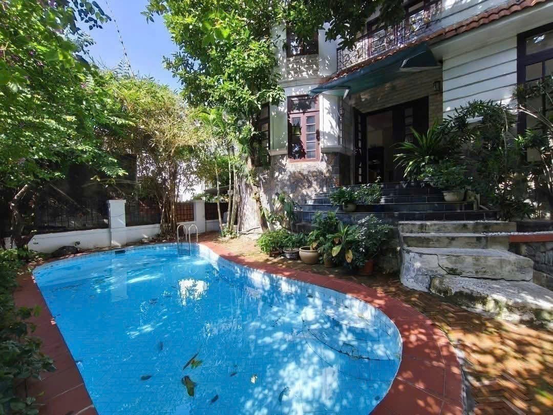 Cho thuê Nhà mặt tiền Thủ Đức, Hồ Chí Minh, Diện tích 289m², Giá Thương lượng