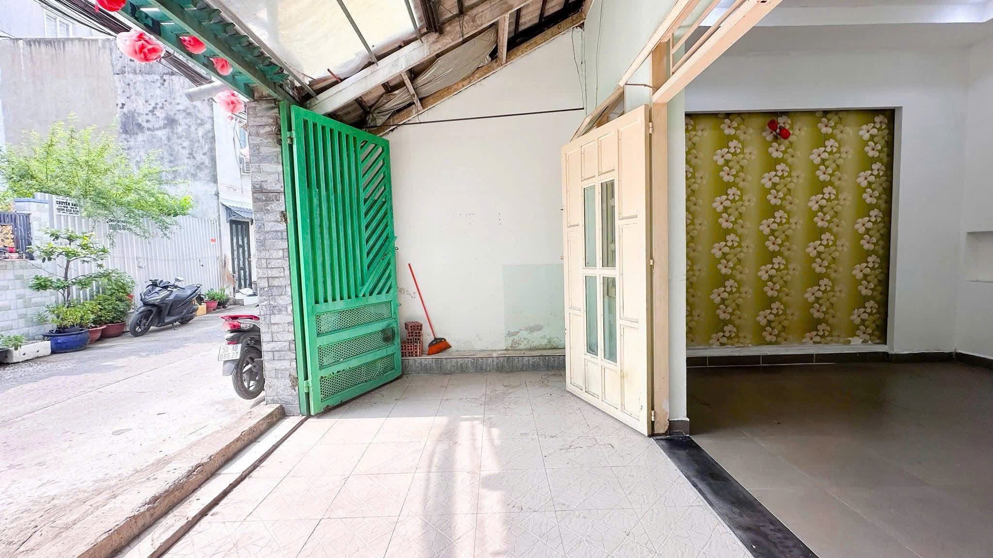 Nhà 5x22m trung tâm Nhà Bè, hẻm xe hơi, SHR, giá chỉ 5,95 tỷ 4