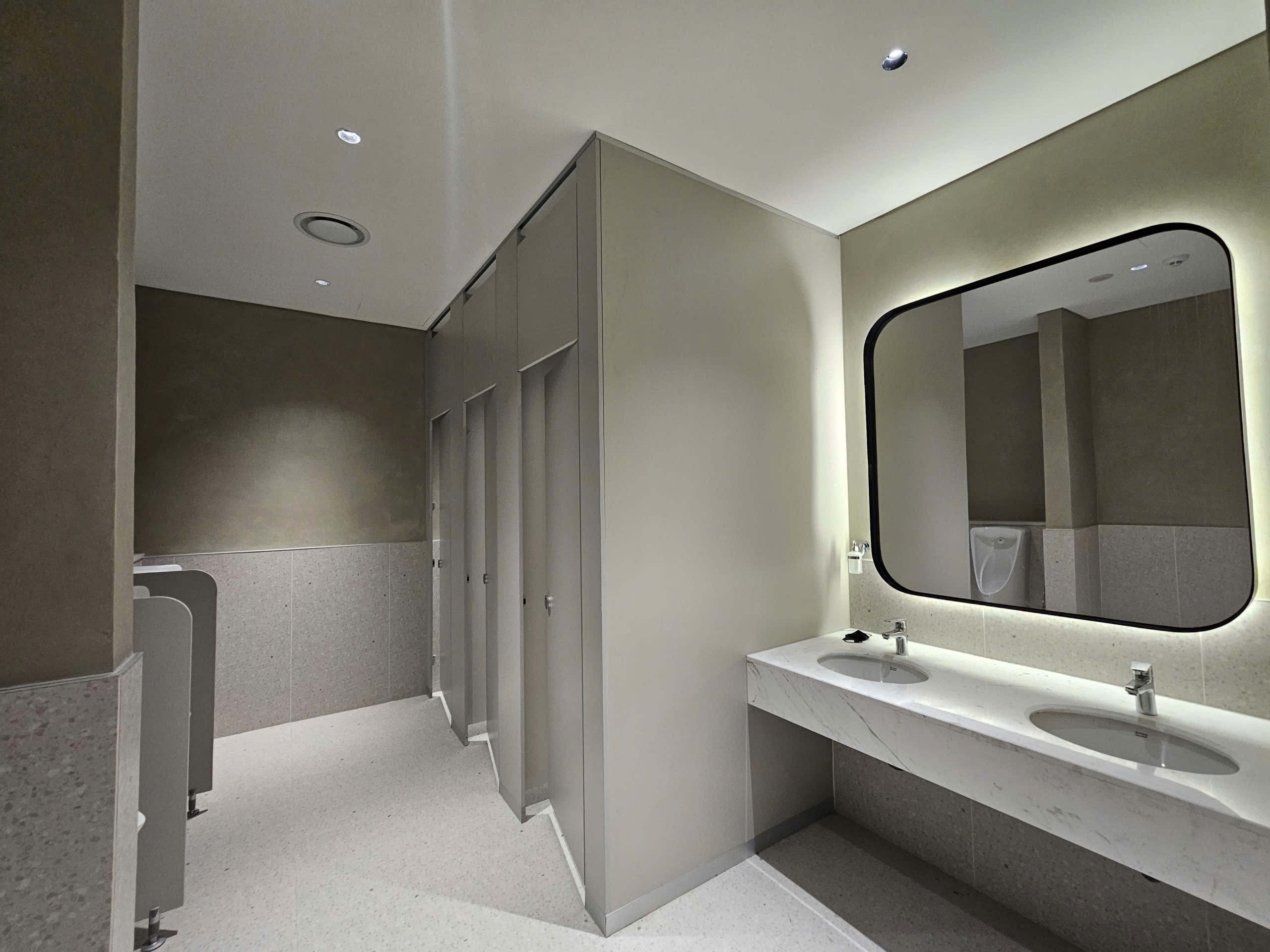 Cho thuê sàn vp tòa IFC Hà Nội- Kdt Tây Hồ Tây Diện tích 300m², Giá 685 Nghìn/m²/tháng 6