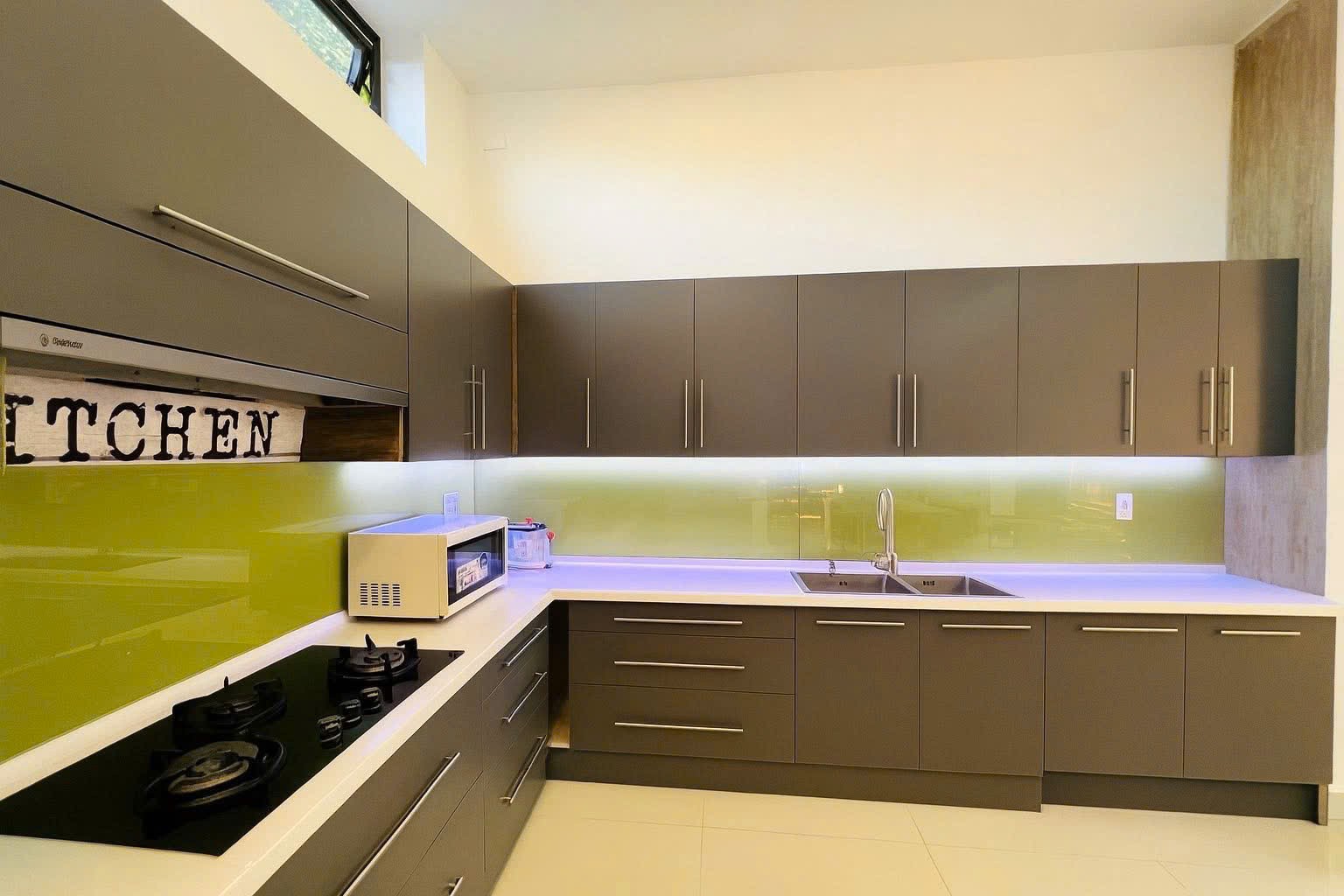 Cho thuê Biệt thự Quận 9, Hồ Chí Minh, Diện tích 800m², Giá Thương lượng 4
