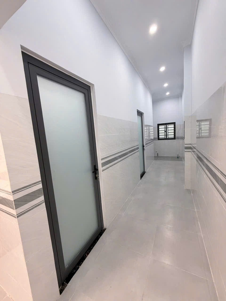Bán nhà đẹp giá mềm đường oto beton xã Mỹ Yên dt 90m2, có 2pn,2wc giá 1,7 tỷ 1 căn 6