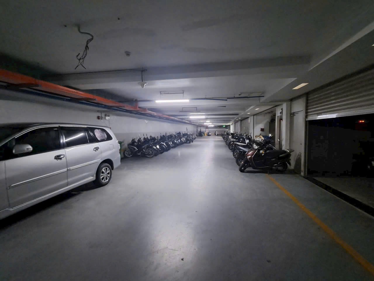 Cho thuê Nhà mặt tiền Quận 2, Hồ Chí Minh, Diện tích 172m², Giá Thương lượng