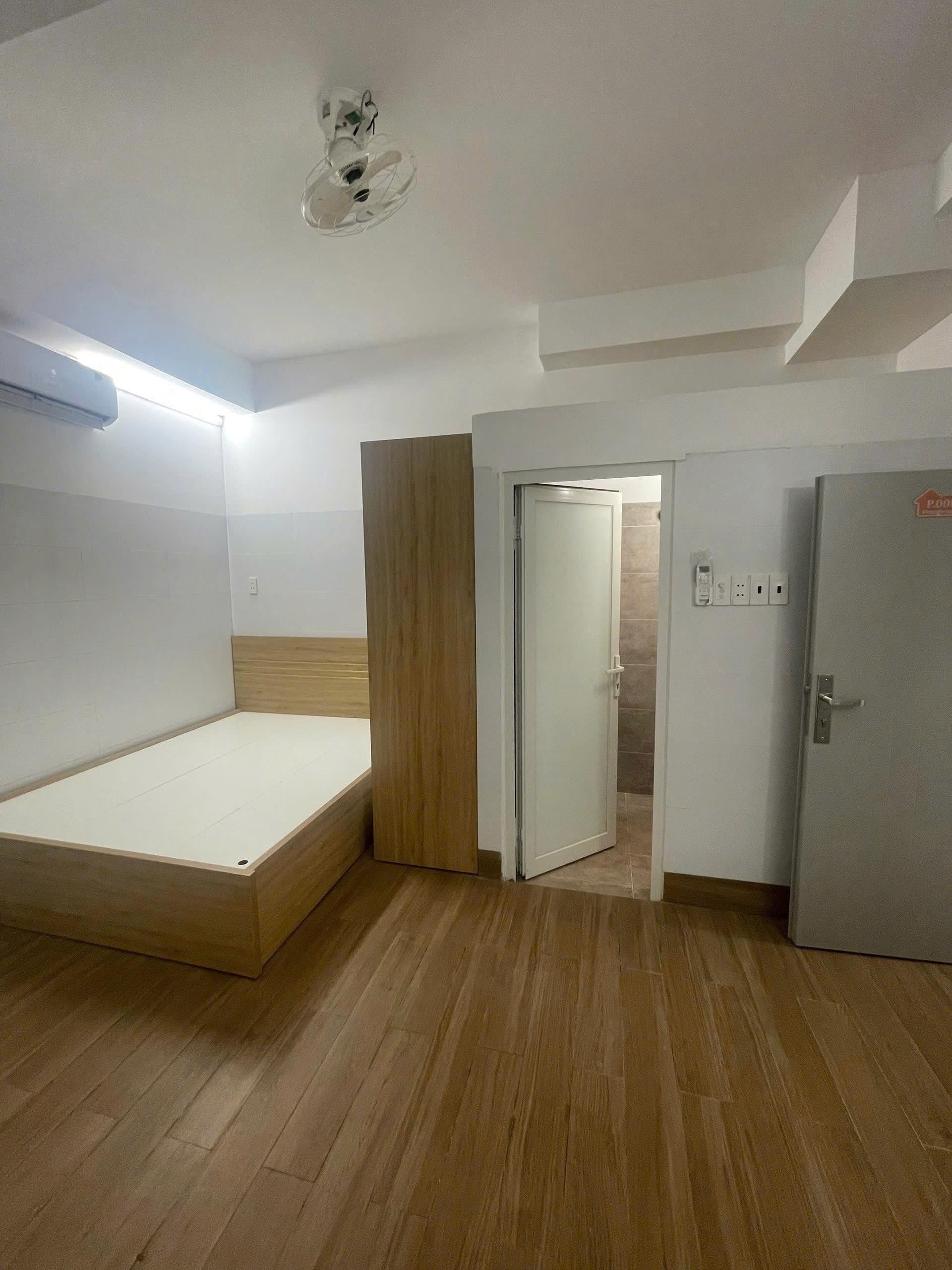 Cần bán Nhà mặt tiền Tân Phú, Hồ Chí Minh, Diện tích 228m², Giá 28.5 Tỷ 6